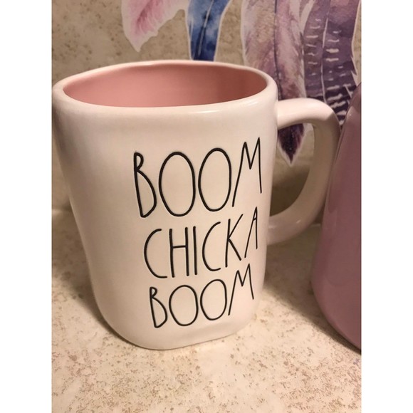 Rae Dunn Set of 2 Mugs - Picture 2 of 4